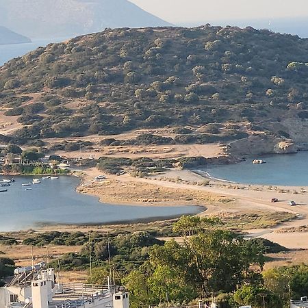 Ferienwohnung Charming Coastal Retreat Anavyssos Exterior foto